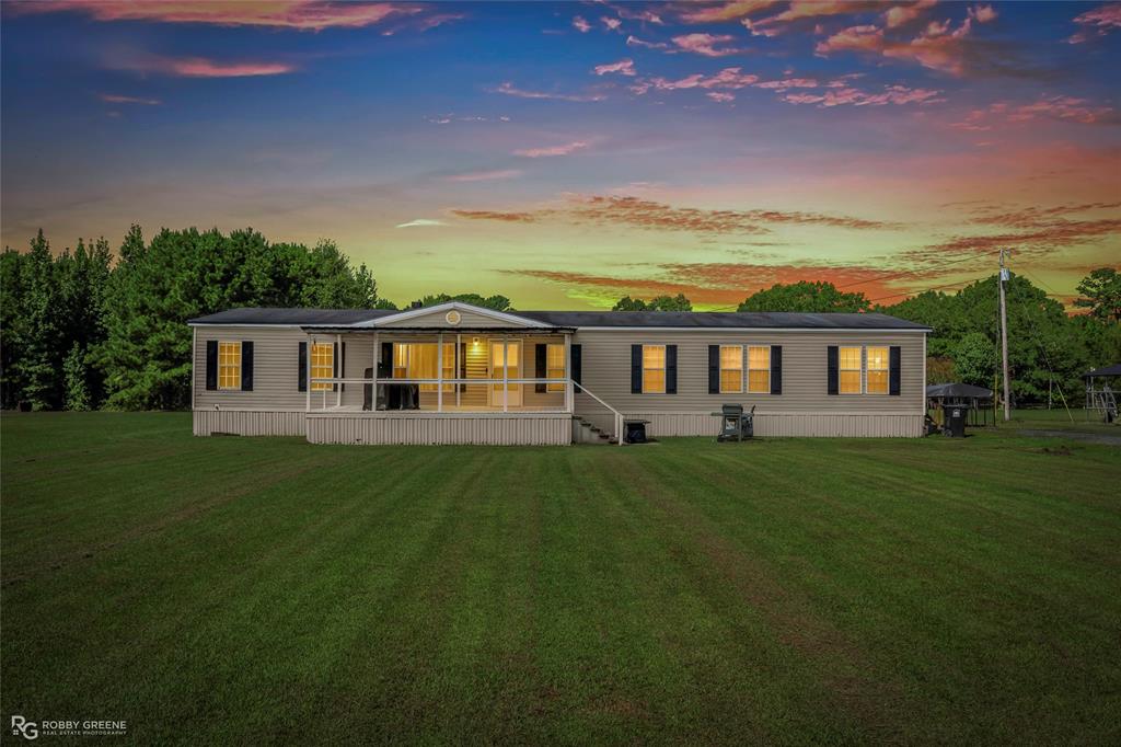1330 Highway 163