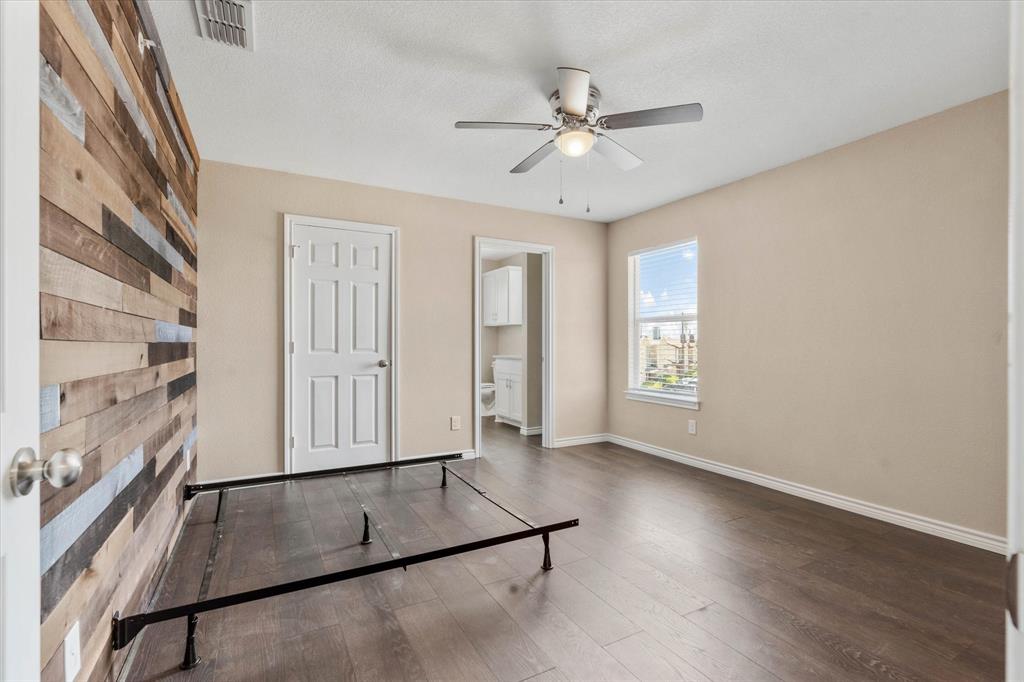 1406 Courtney Place D Property Photo 17