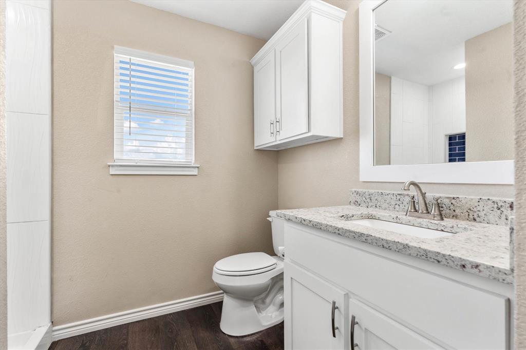 1406 Courtney Place D Property Photo 18