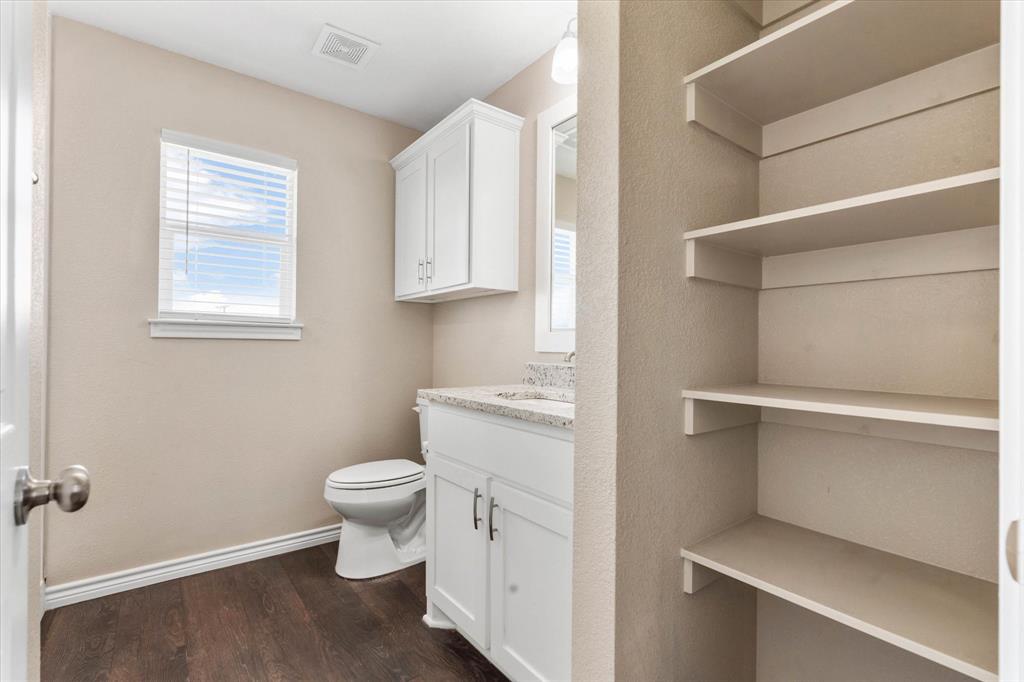 1406 Courtney Place D Property Photo 19