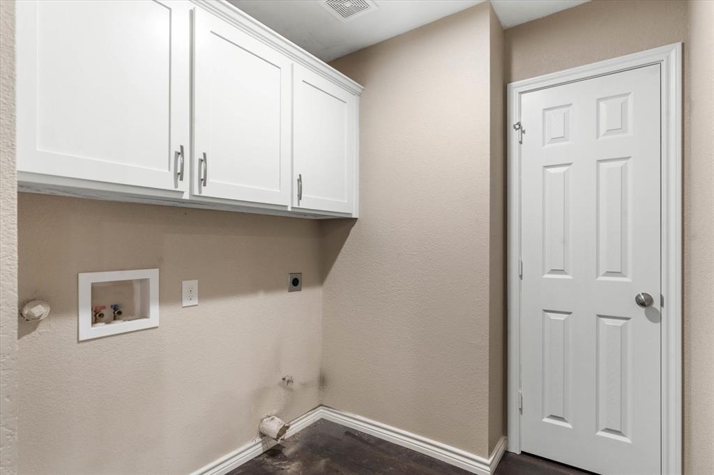 1406 Courtney Place D Property Photo 24