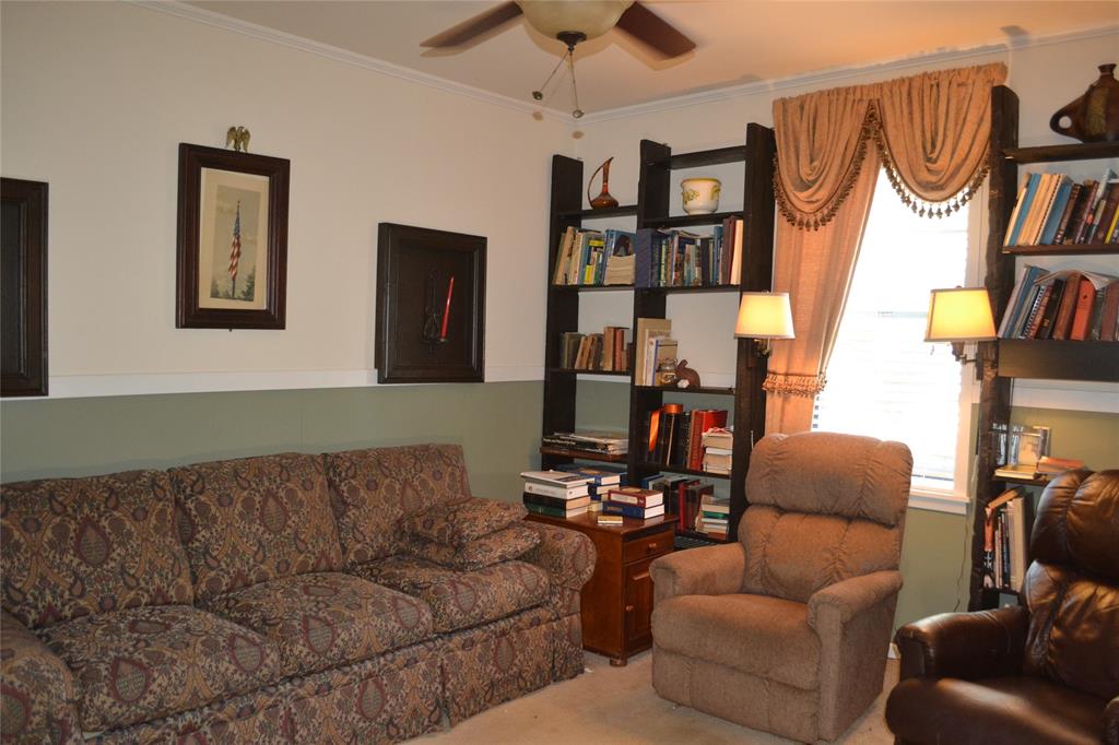 216 Louisiana Street Property Photo 12
