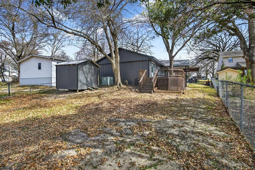 107 Lakewood Drive Property Photo 22