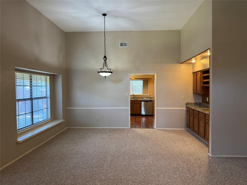 1504 Kesser Drive Property Photo 2