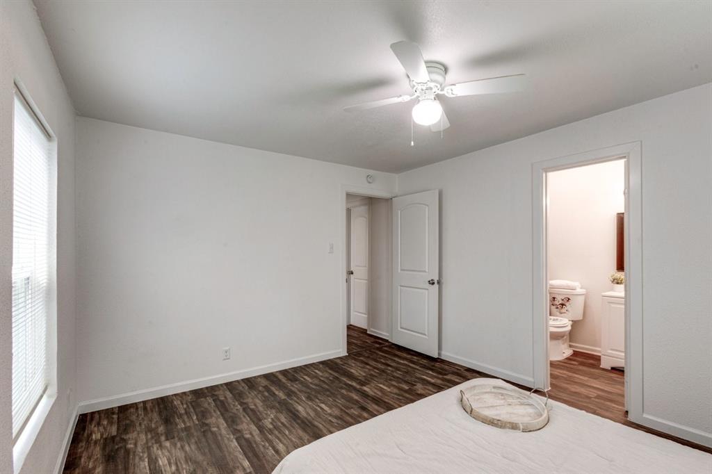1738 Oak Hill Circle Property Photo 15