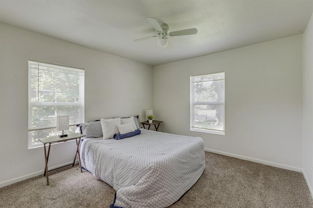 1738 Oak Hill Circle Property Photo 19