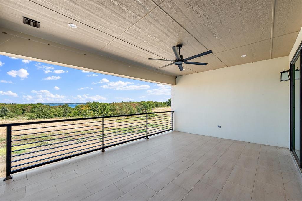 1071 Lakeway Drive Property Photo 35