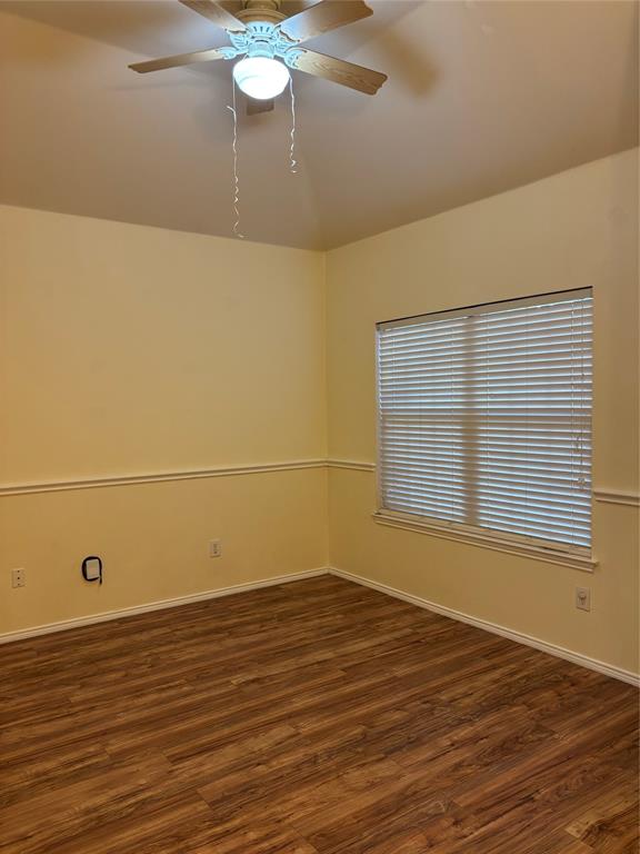 1002 Annalea Brook Drive Property Photo 10