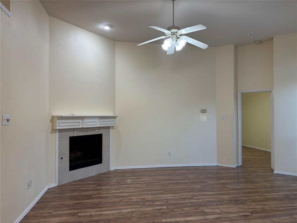 1002 Annalea Brook Drive Property Photo 11