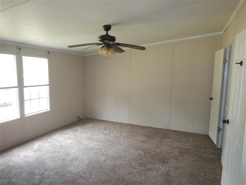 5640 Highway 157 Property Photo 6