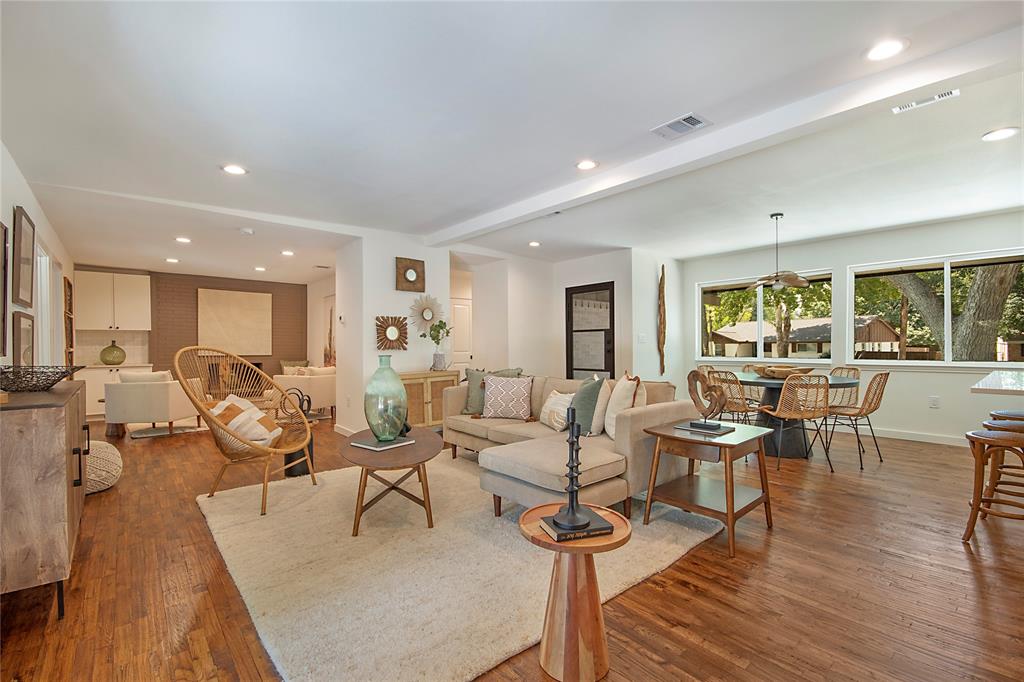 2525 Springhill Drive Property Photo 1