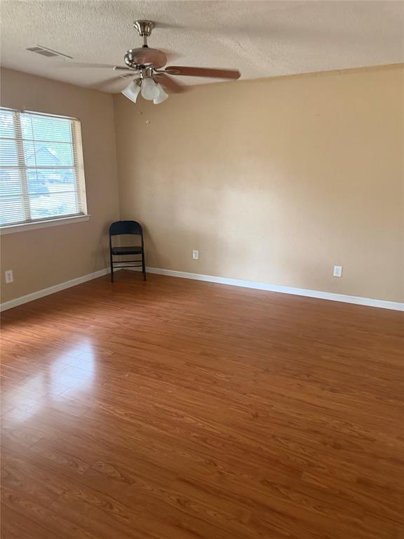 2418 Fulton Drive Property Photo 3