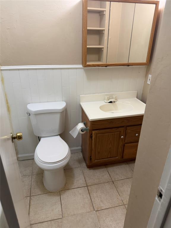 2418 Fulton Drive Property Photo 6