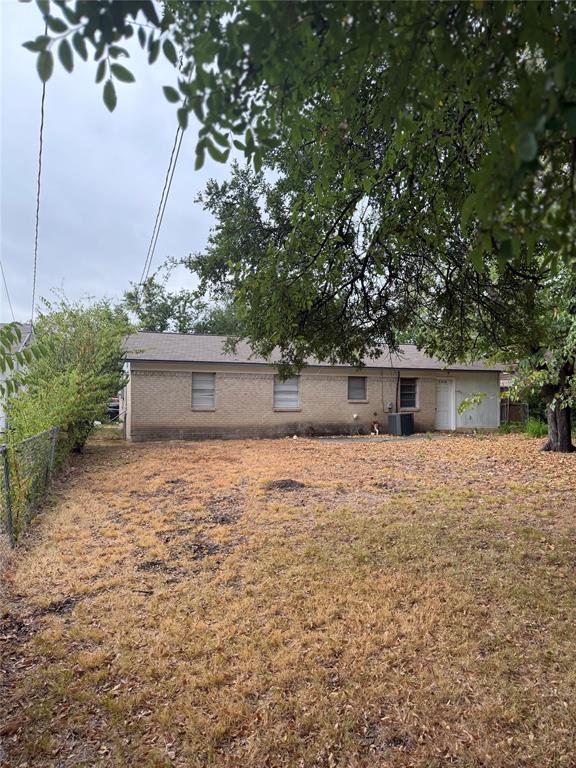 2418 Fulton Drive Property Photo 10