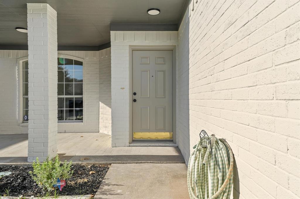 4748 Birchbend Lane Property Photo 3