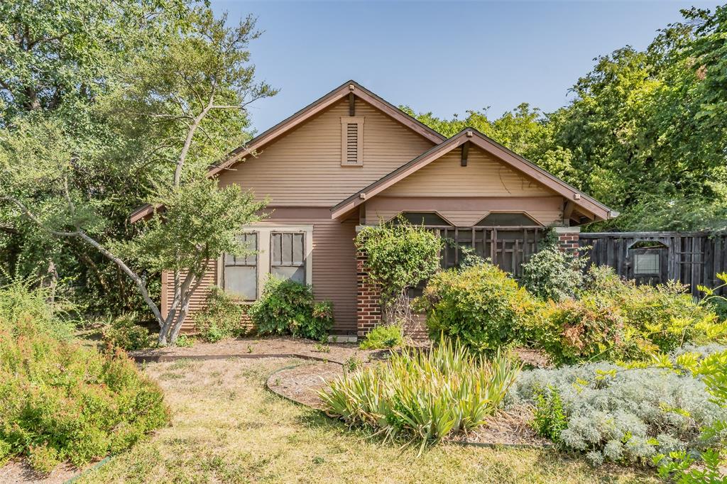 1411 Rosemon Avenue Property Photo 1