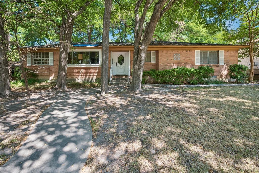 11232 Yorkmont Circle Property Photo 1