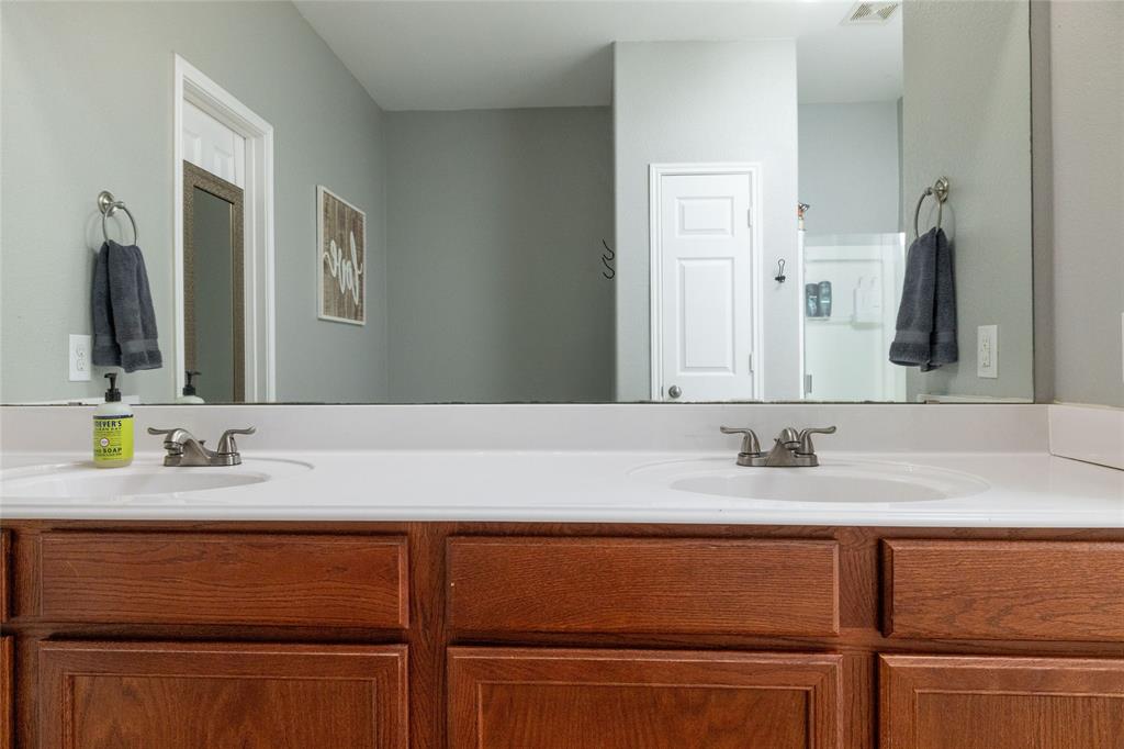 113 Dodge City Court Property Photo 27