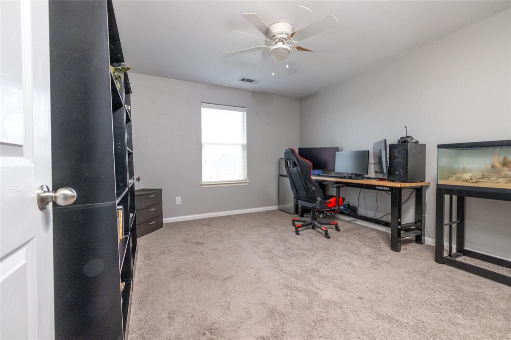 113 Dodge City Court Property Photo 33
