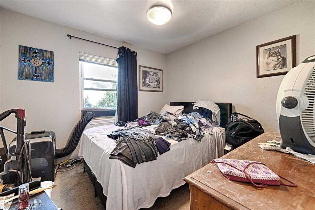 7920 Iola Drive Property Photo 10