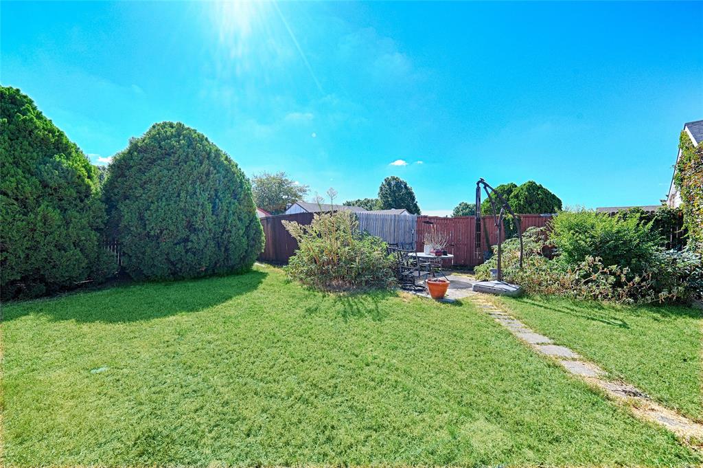 7920 Iola Drive Property Photo 20