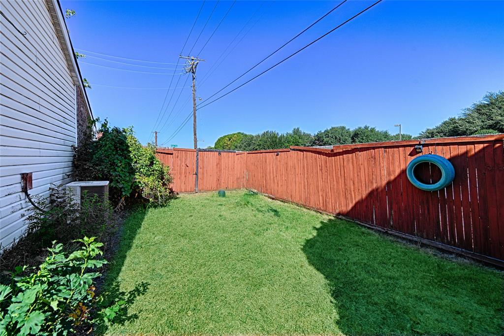 7920 Iola Drive Property Photo 23