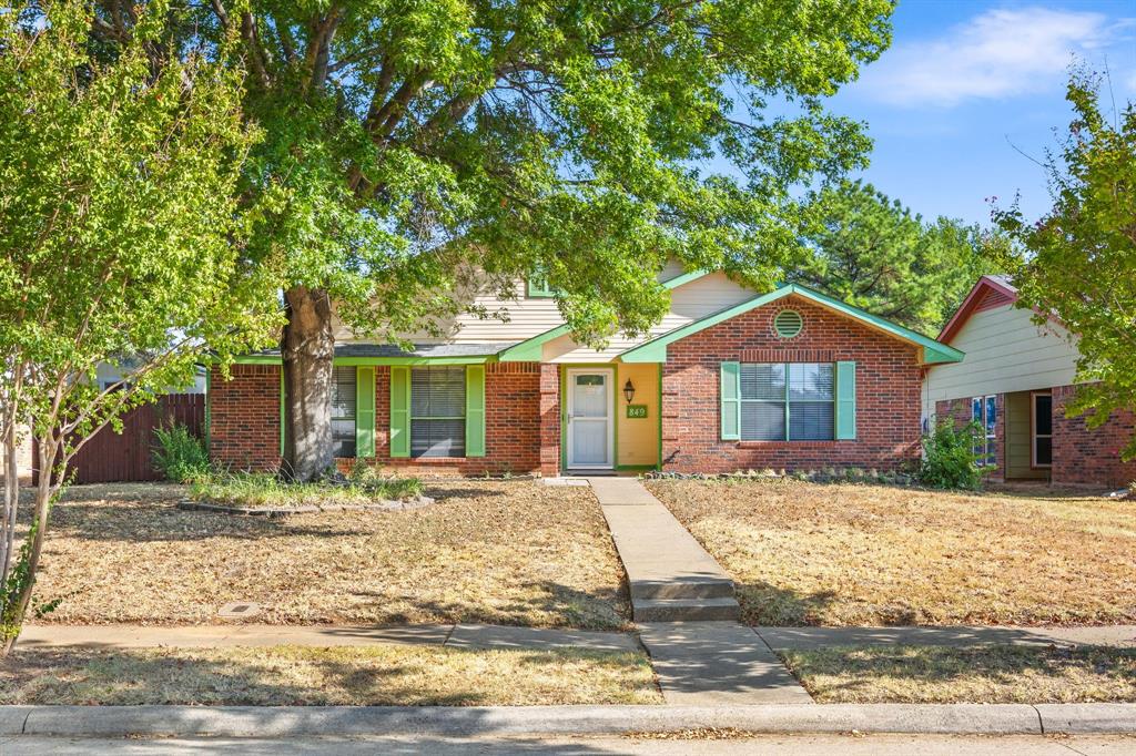 849 Meadowlark Drive