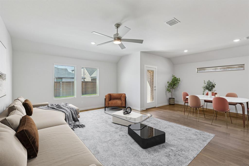 1525 Wild Plum Way Property Photo 14