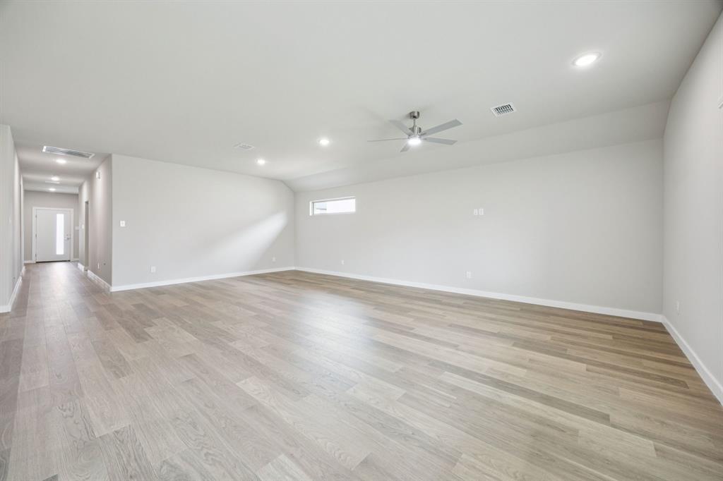 1524 Wild Plum Way Property Photo 11