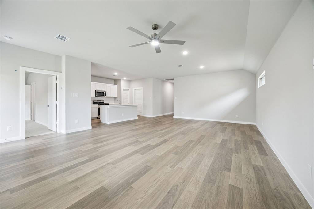 1524 Wild Plum Way Property Photo 12