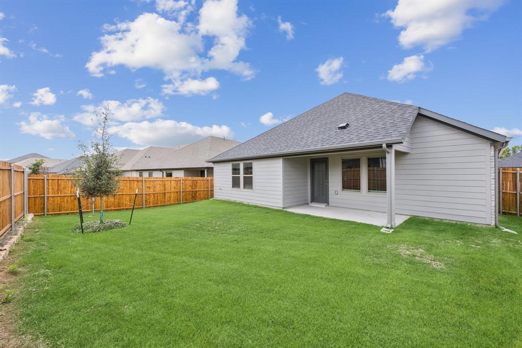 1524 Wild Plum Way Property Photo 27