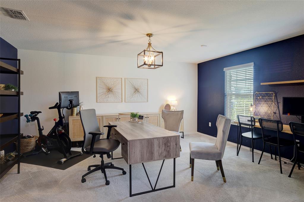 1601 Waggoner Drive Property Photo 4