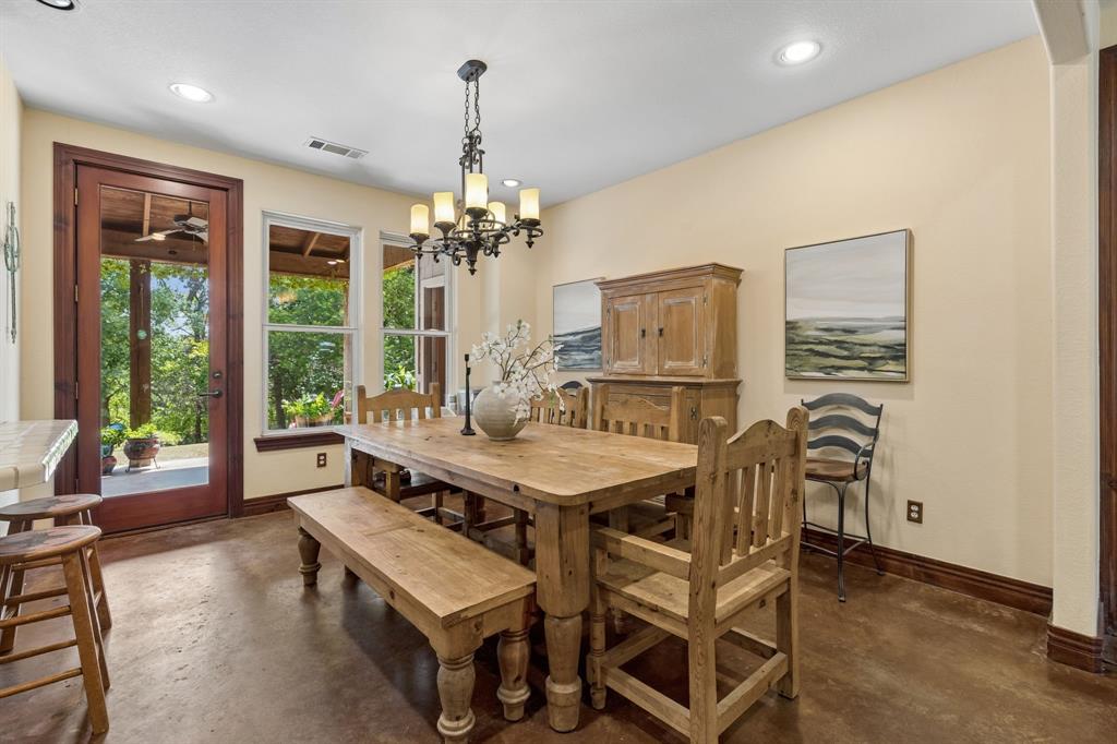 3227 Berry Hollow Property Photo 14