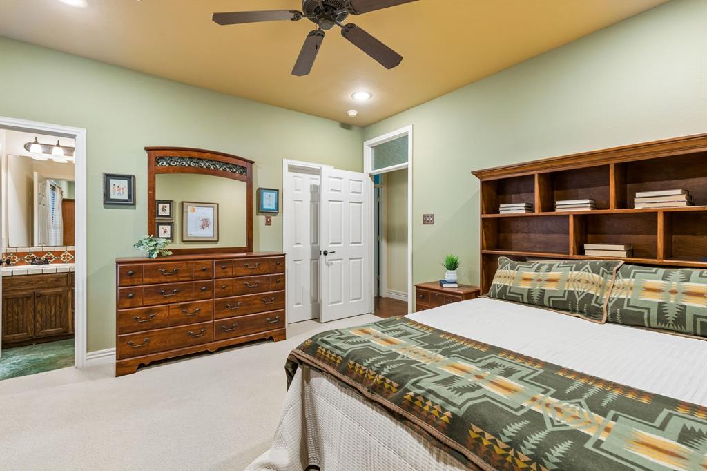 3227 Berry Hollow Property Photo 24