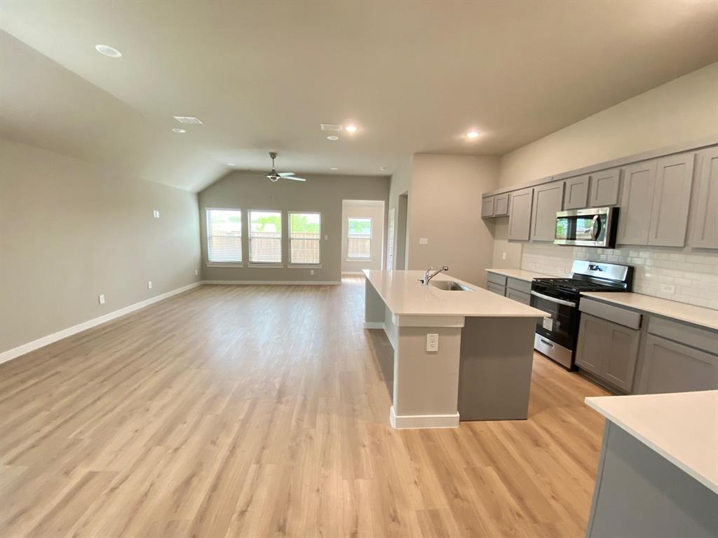 118 Mandarin Street Property Photo 2