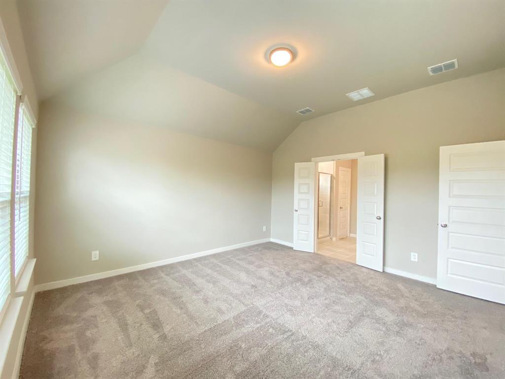 118 Mandarin Street Property Photo 11