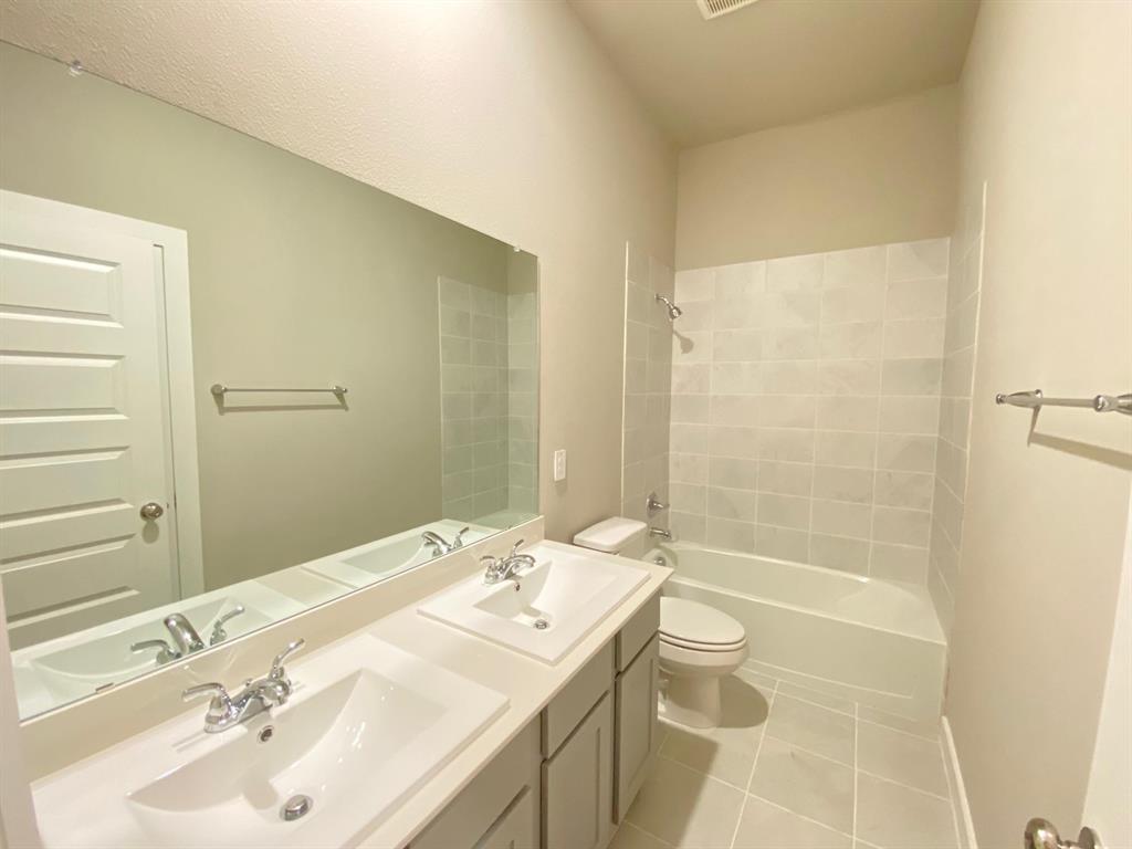 118 Mandarin Street Property Photo 17