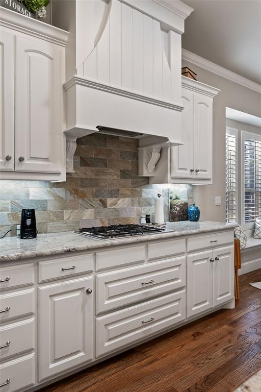 645 E Hill Street Property Photo 12
