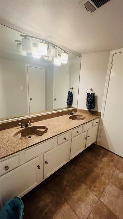2305 Southlake Court Property Photo 18