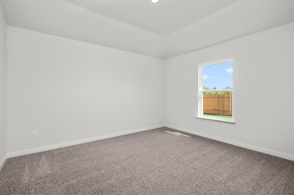 8324 White Wolf Trail Property Photo 7