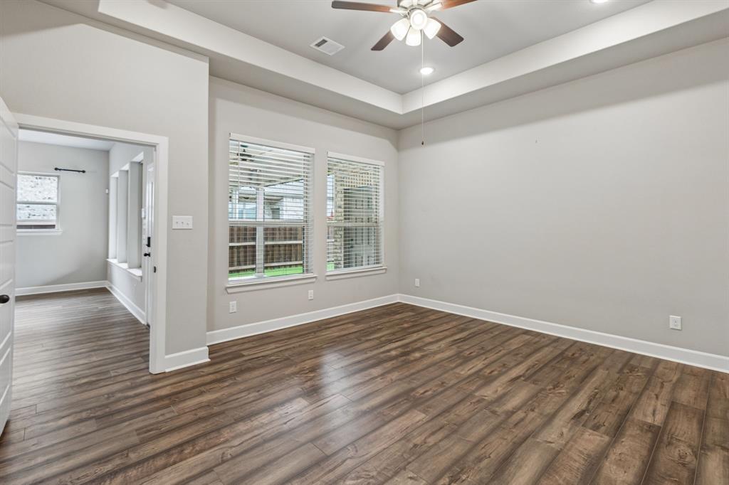 4717 Beaver Creek Drive Property Photo 11