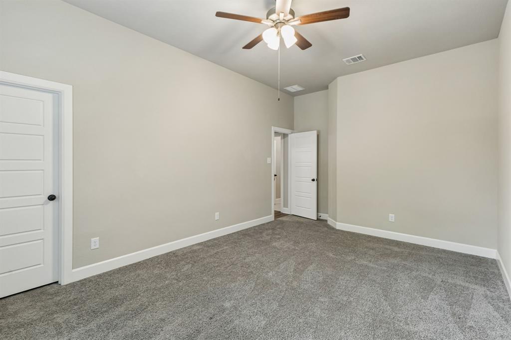 4717 Beaver Creek Drive Property Photo 20