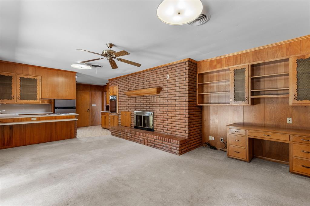 1152 W California Street Property Photo 14