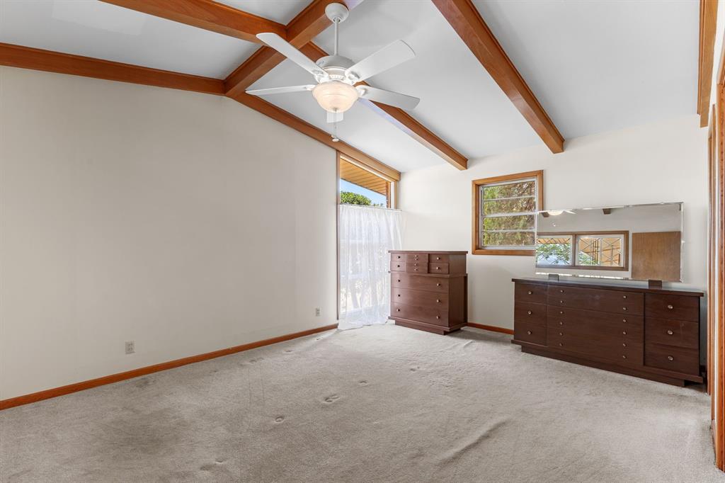 1152 W California Street Property Photo 21