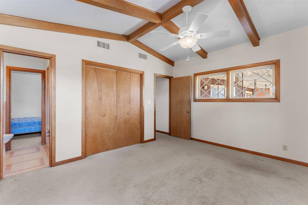 1152 W California Street Property Photo 23