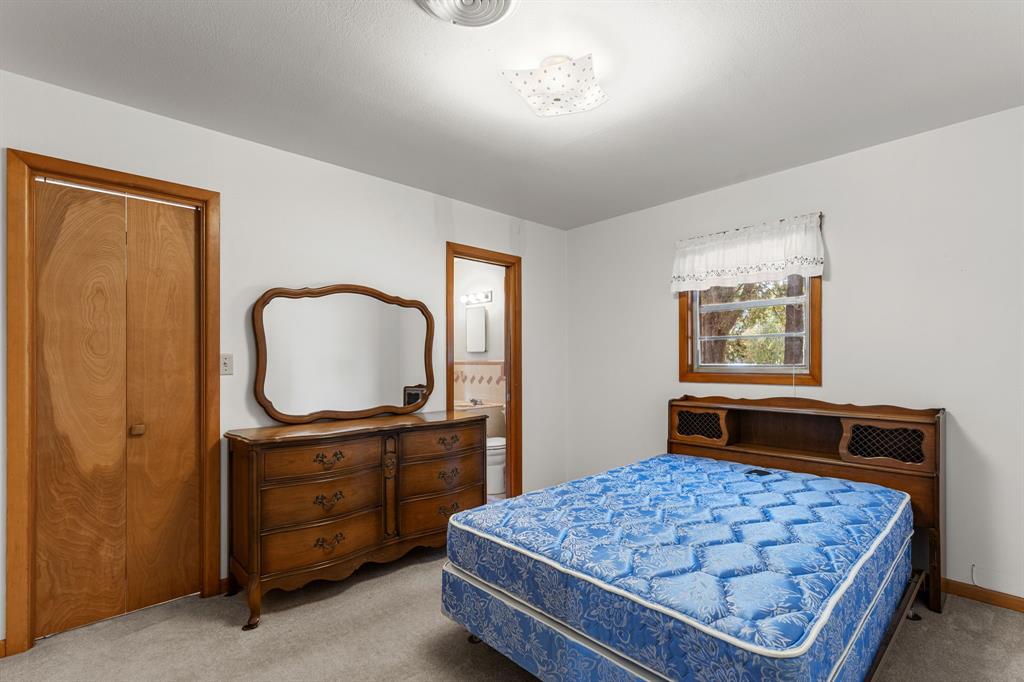 1152 W California Street Property Photo 27