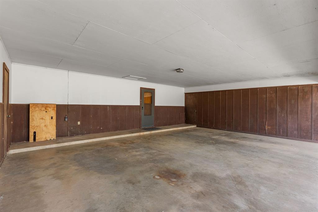 1152 W California Street Property Photo 35