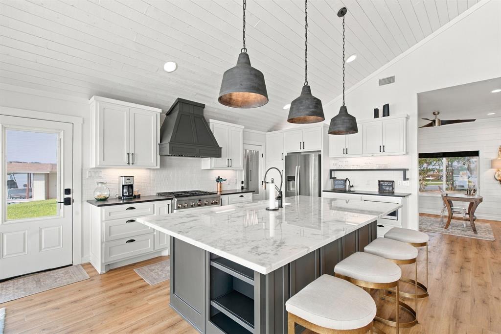 4210 Bar Harbor Court Property Photo 15
