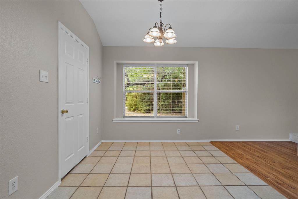 130 Deanna Lane Property Photo 8