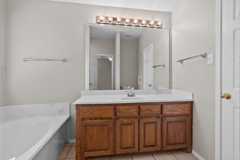 130 Deanna Lane Property Photo 14